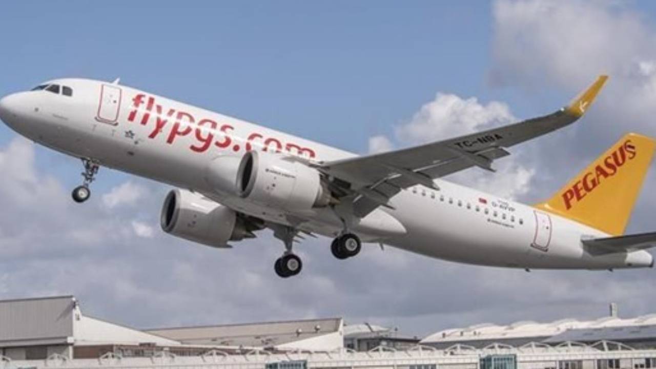 Pegasus ve AJet uçuşlarında yeni dönem: Bugünden itibaren ücretsiz oldu