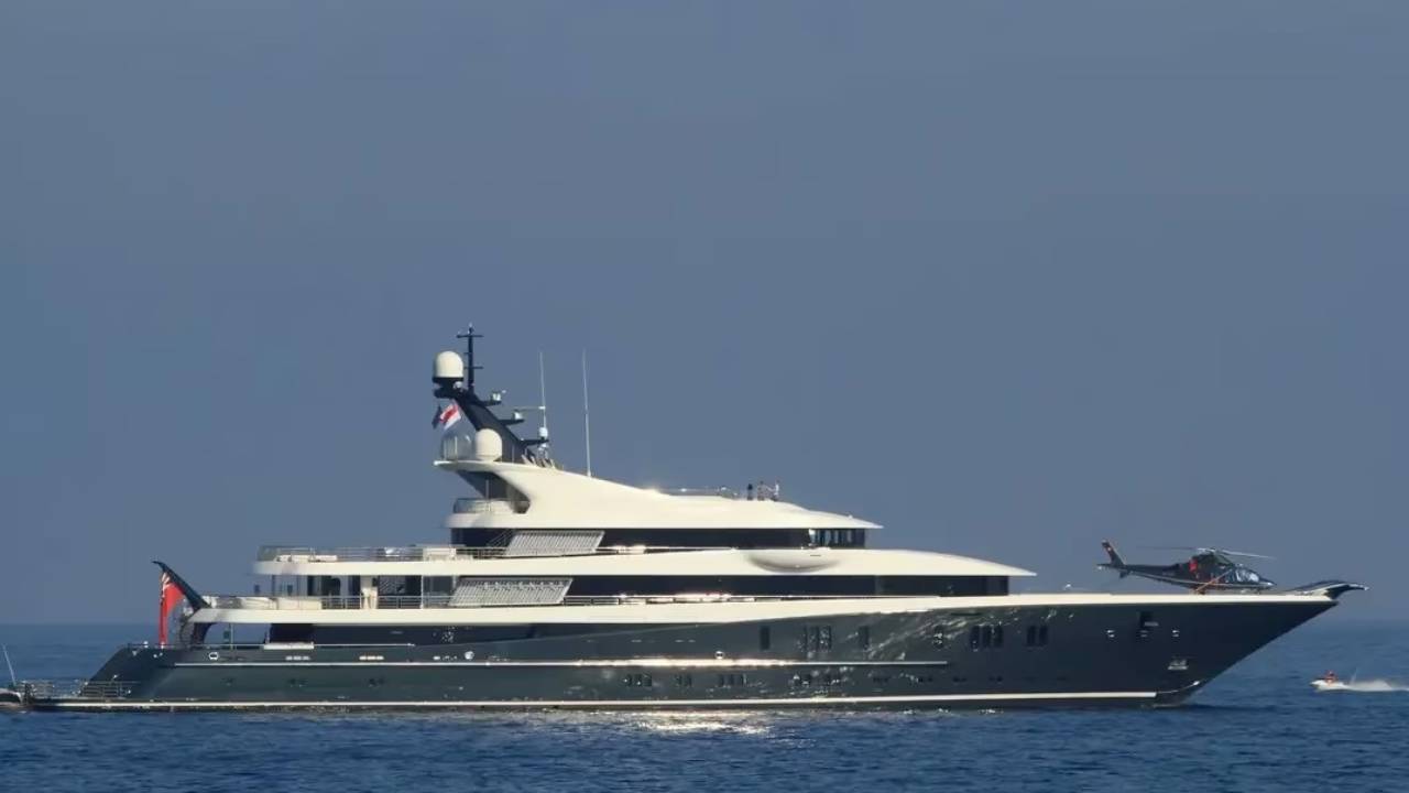 Trump'ın kızı Türk iş insanının lüks yatında tatil yaptı